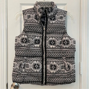 Lands End Womens Fair Isle Snowflake Puffer Vest Small‎ Down Feathers Pockets